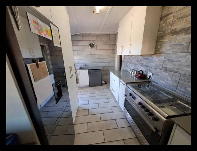 3 BEDROOM HOUSE FOR SALE IN MINNEBRONNE